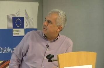 Profesor Lant Pritchett v Praze varoval před úzkým pohledem na rozvojové cíle