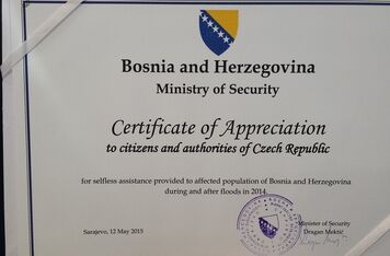 Bosna a Hercegovina poděkovala občanům České republiky za pomoc při loňských povodních