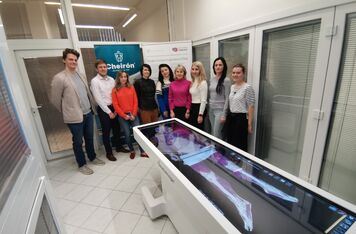 Dodávka anatomických stolů pro lékařské univerzity na Ukrajině