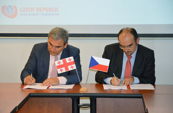Česká rozvojová agentura podepsala memoranda o rozvojových projektech s Ministerstvem životního prostředí a ochrany přírodních zdrojů Gruzie